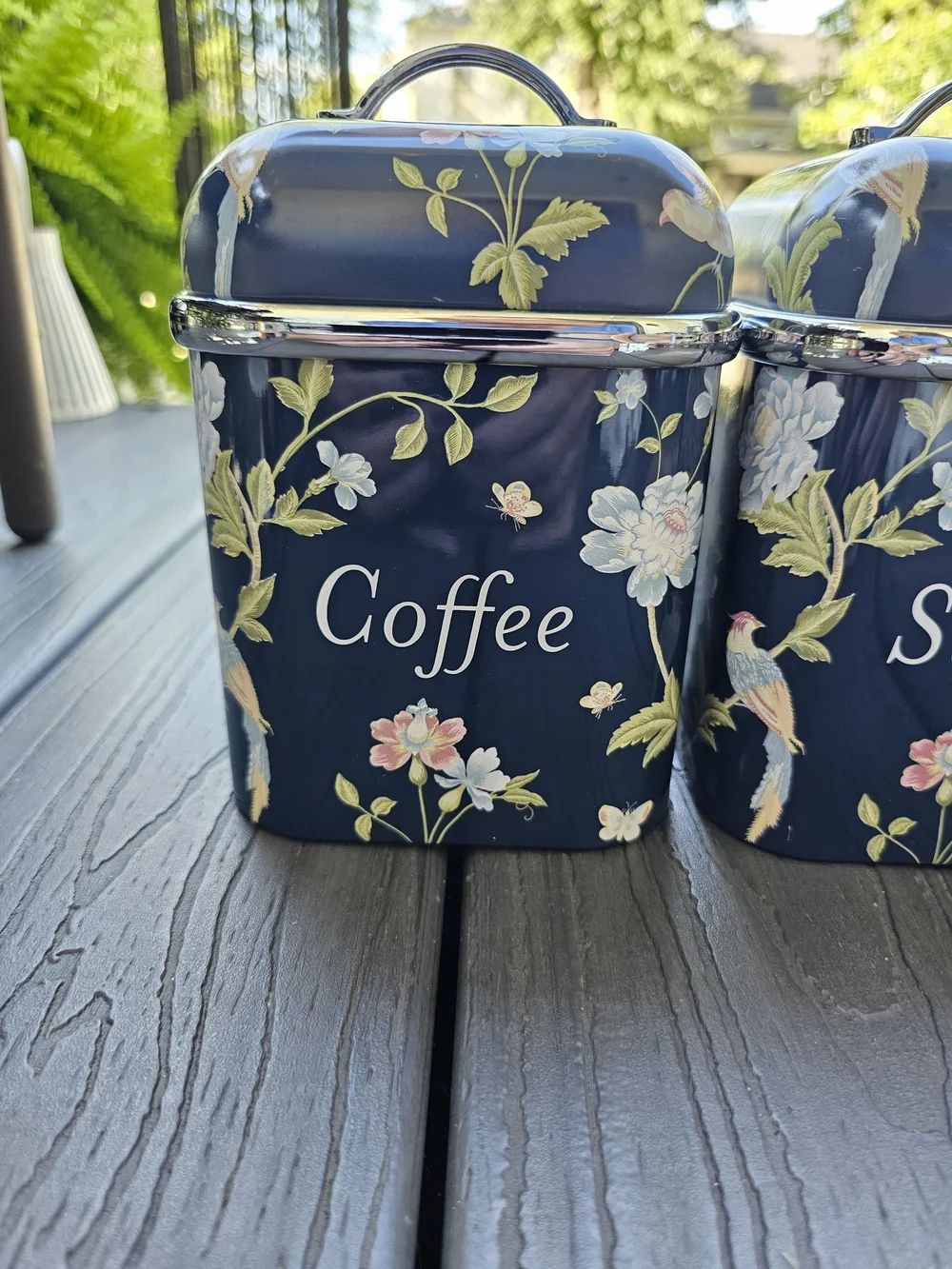 Laura Ashley 